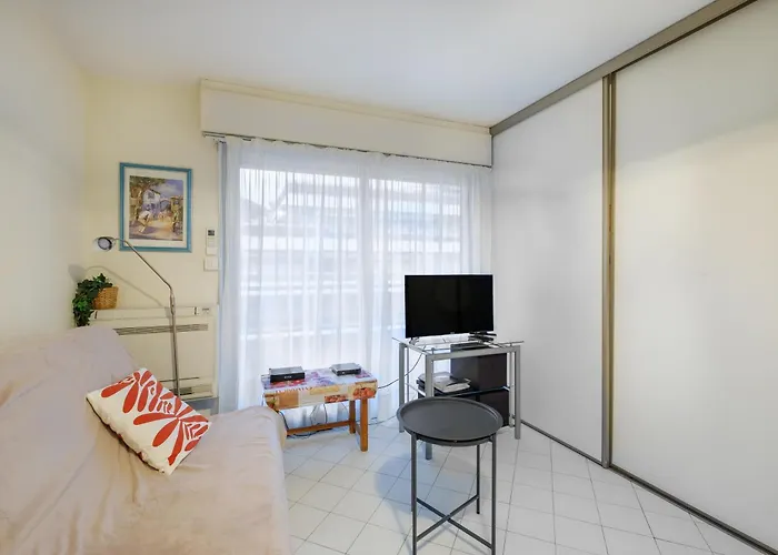 Riviera Anemone Apartment